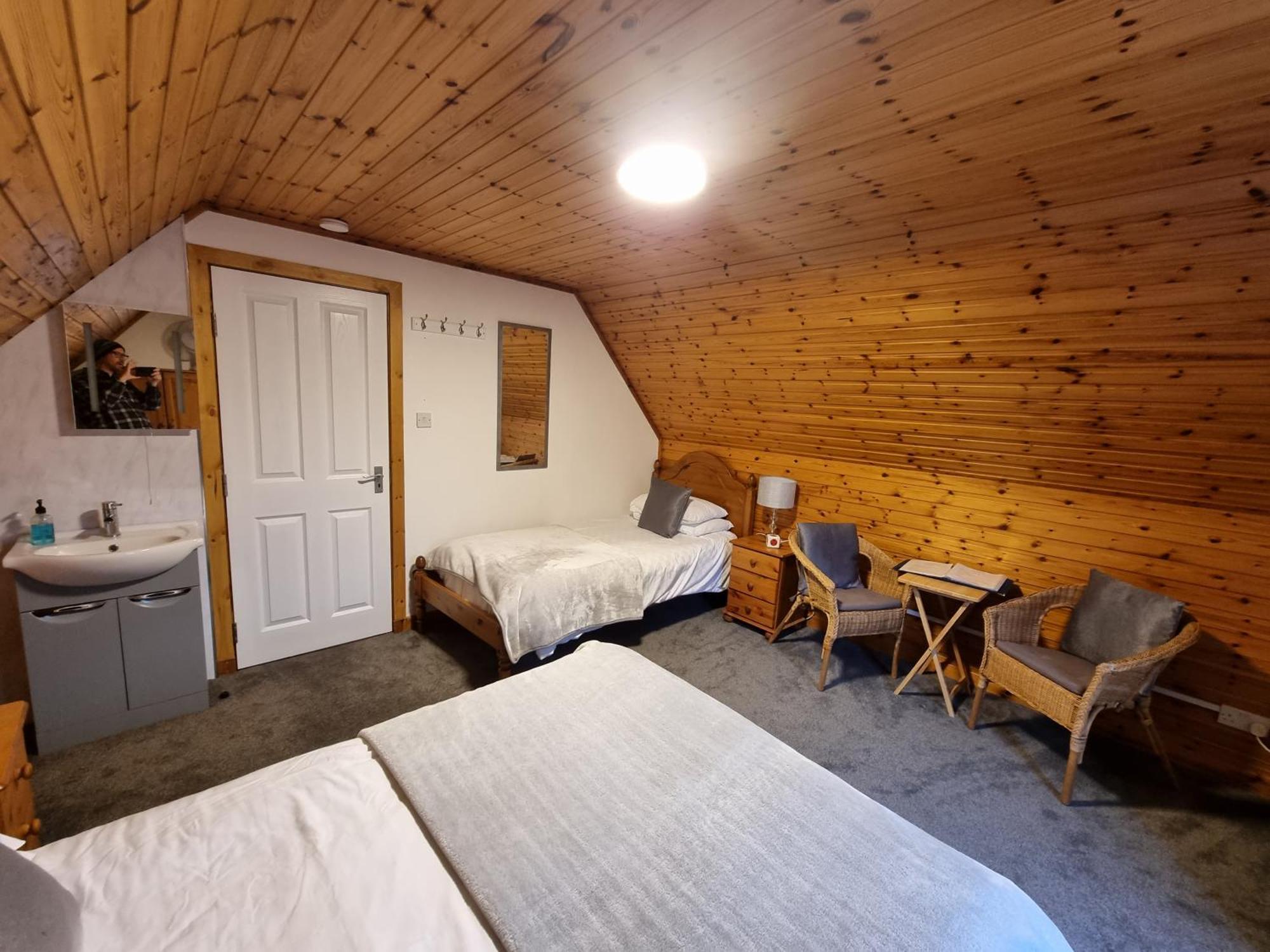 Carn Mhor Bed And Breakfast Aviemore Værelse billede