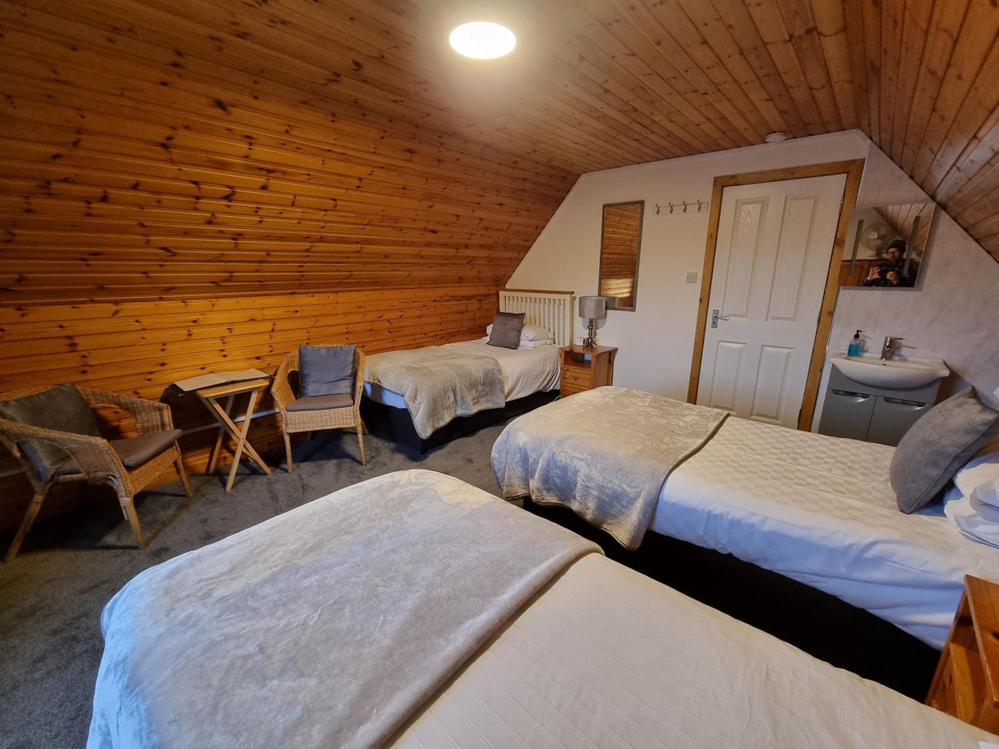 Carn Mhor Bed And Breakfast Aviemore Værelse billede